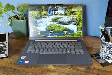 Lenovo ThinkBook 14 test par PCWorld.com Lenovo ThinkBook 14 test par PCWorld.com