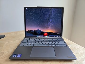 Lenovo ThinkBook Plus testé par PCWorld.com Lenovo ThinkBook Plus testé par PCWorld.com