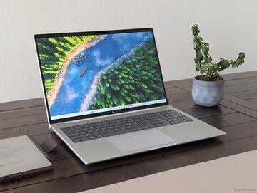 HP EliteBook 8 G1a 16 AI testé par NotebookCheck HP EliteBook 8 G1a 16 AI testé par NotebookCheck