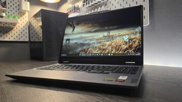 Lenovo LOQ 15 testé par PCGamer Lenovo LOQ 15 testé par PCGamer