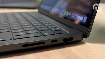 Apple MacBook Pro 14 M5 testé par Numerama Apple MacBook Pro 14 M5 testé par Numerama