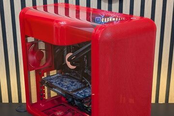 Hyte X50 testé par Geeknetic Hyte X50 testé par Geeknetic