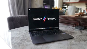 Samsung Galaxy Book6 Pro testé par Trusted Reviews Samsung Galaxy Book6 Pro testé par Trusted Reviews