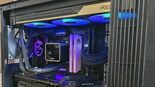 Test MSI MEG CoreLiquid E15